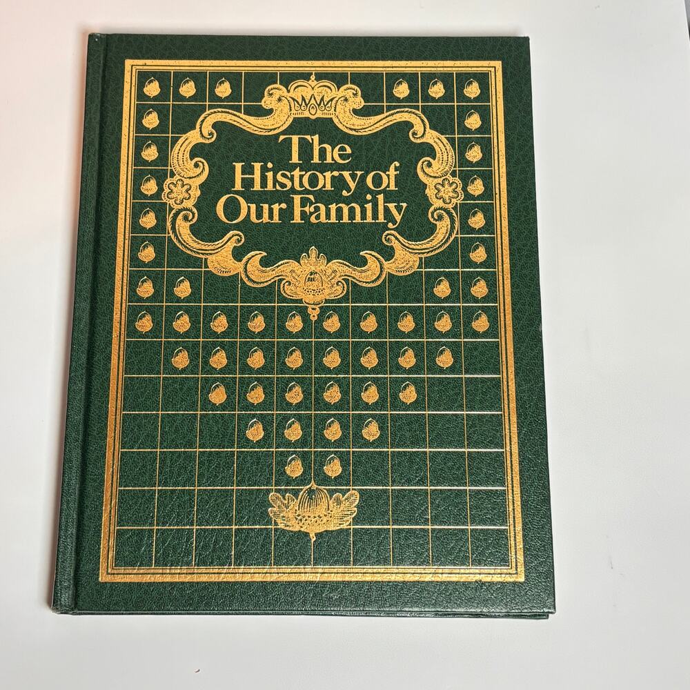 History of Our Family Genealogy Record Book Green Cover MCM VTG 1977 Journal NOS